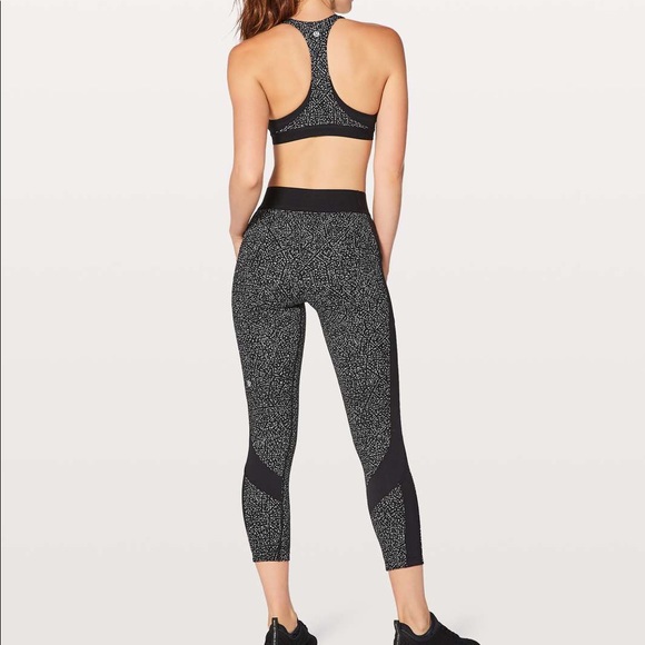 Lululemon box it out tight/leggings - Picture 2 of 4